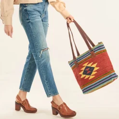 Flash Sale Born Shoes Briza Tote