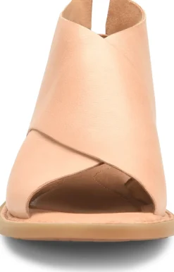 Store Born Shoes Iwa Colors