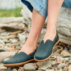 Store Born Shoes Naya